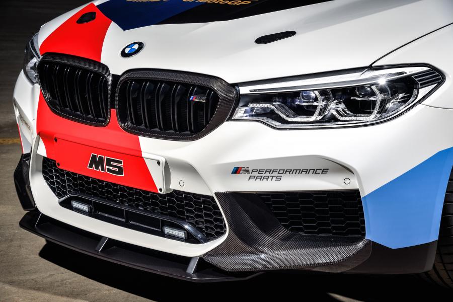 Детали экстерьера BMW M5 MotoGP Safety Car (F90) 2018 года  (фото 24 из 56)